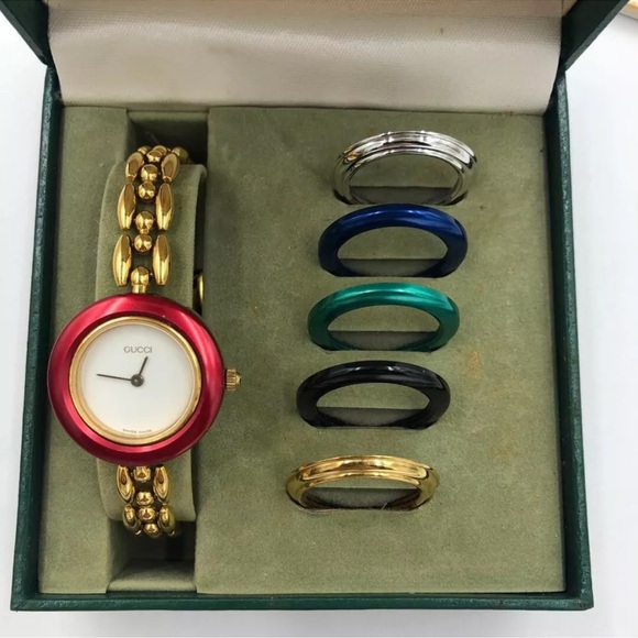 Gucci Collectable Watch with all Bezels and Box included - Picture 2 of 6
